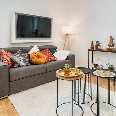 Eg Rechts -Wunderschone 80M² Grosse 3-Zimmer City Wohnung Nahe Salzburg Freilassing Eksteriør billede