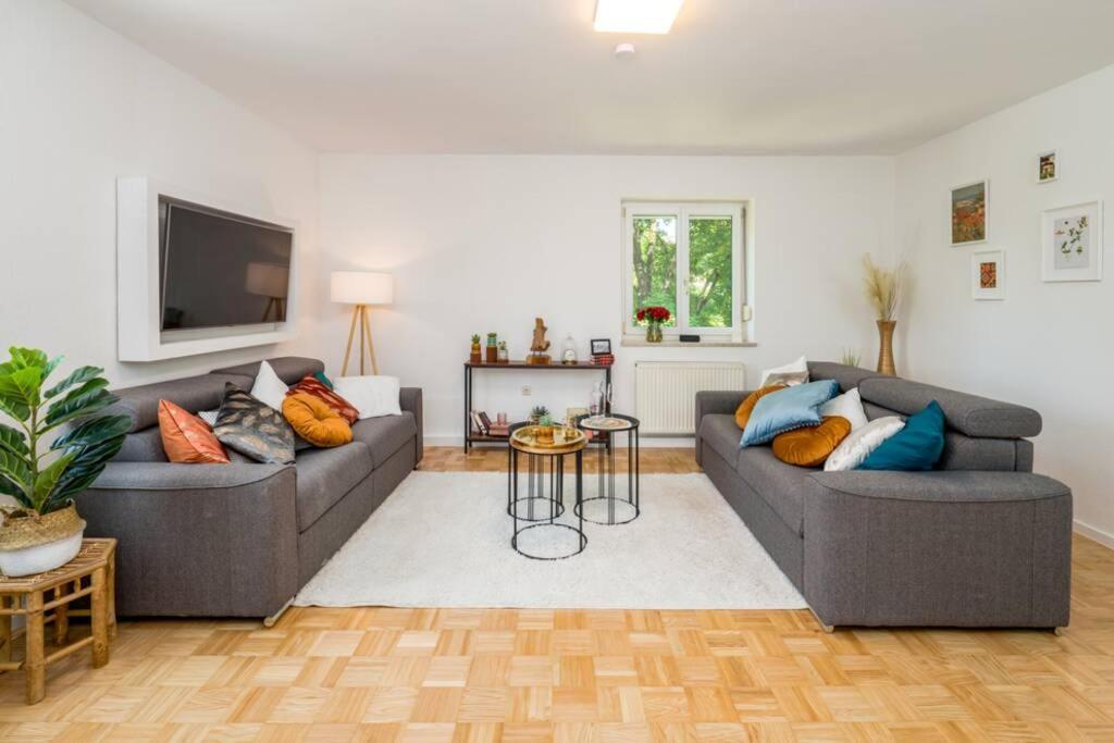 Eg Rechts -Wunderschone 80M² Grosse 3-Zimmer City Wohnung Nahe Salzburg Freilassing Eksteriør billede